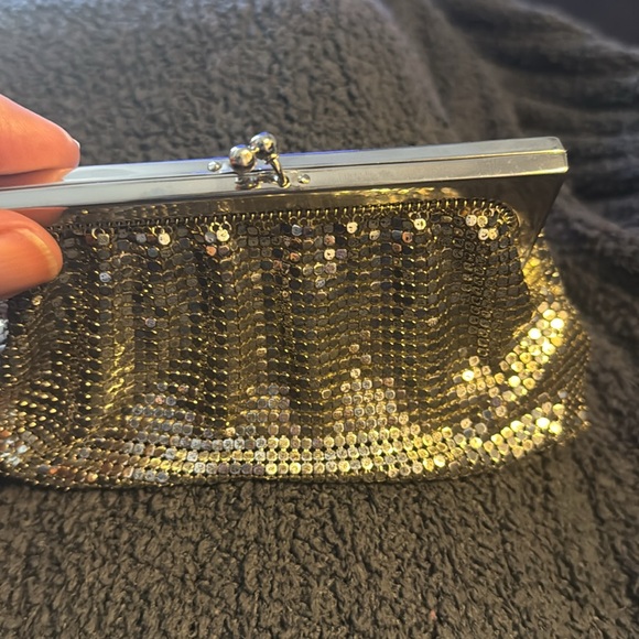 WHITING & DAVIS mesh clutch evening bag 🐈‍⬛